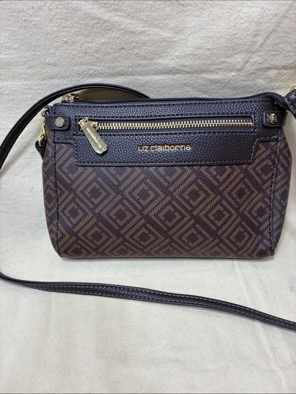 Liz Claiborne Brown Diamond-Print Crossbody Bag
